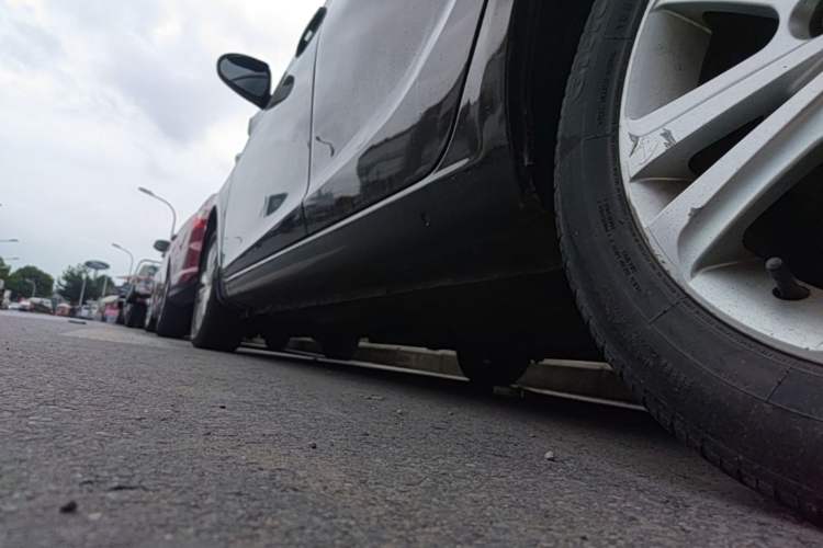 Used Chery E3 2015 1.5L Manual ZhiShang Model Left Side Sill