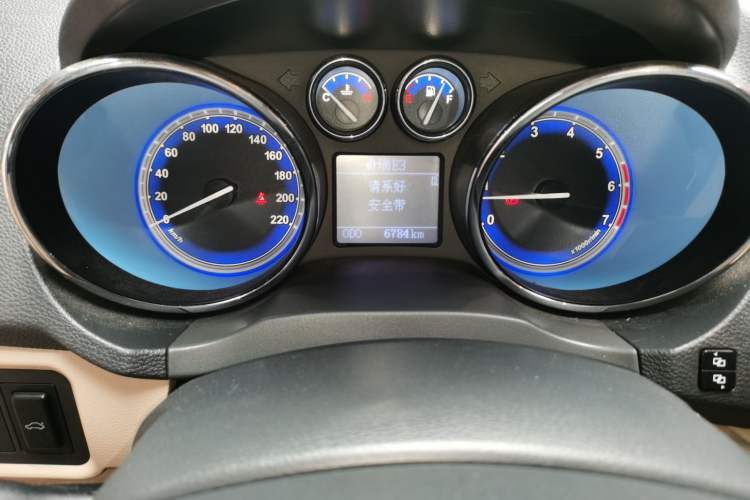 Used Chery E3 2015 1.5L Manual ZhiShang Model Odometer Close Up