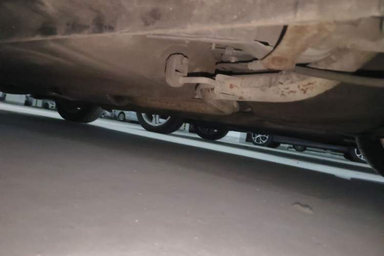 Used Chery E3 2015 1.5L Manual Fashion Model Chassis Rear Left