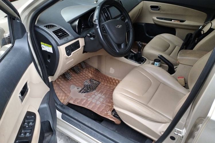 Used Chery E3 2015 1.5L Manual ZhiShang Model Driver Seat