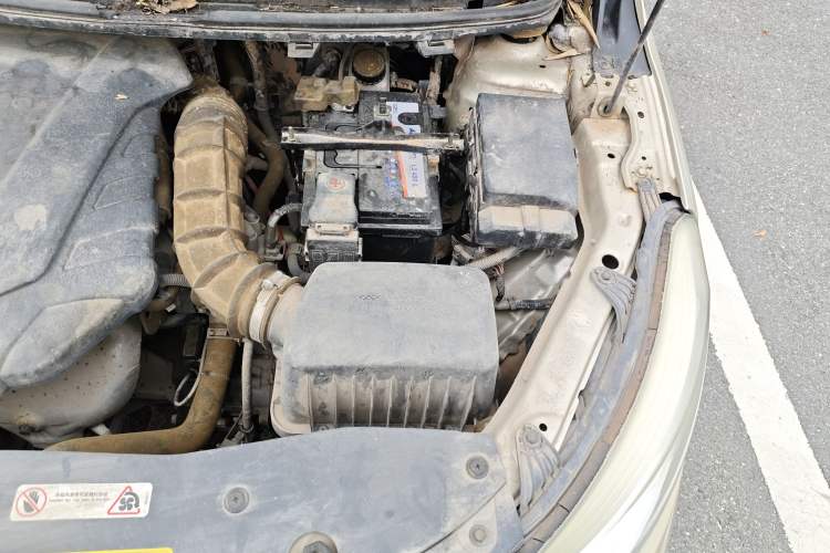 Used Chery E3 2015 1.5L Manual ZhiShang Model Engine Bay Left