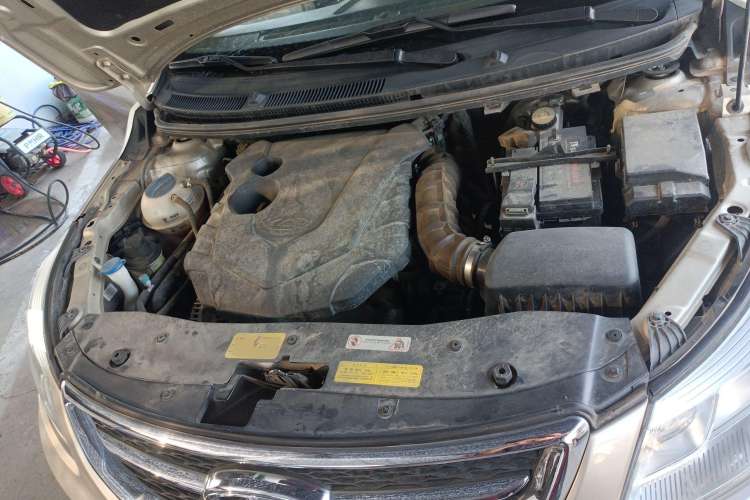 Used Chery E3 2015 1.5L Manual ZhiShang Model Engine Bay