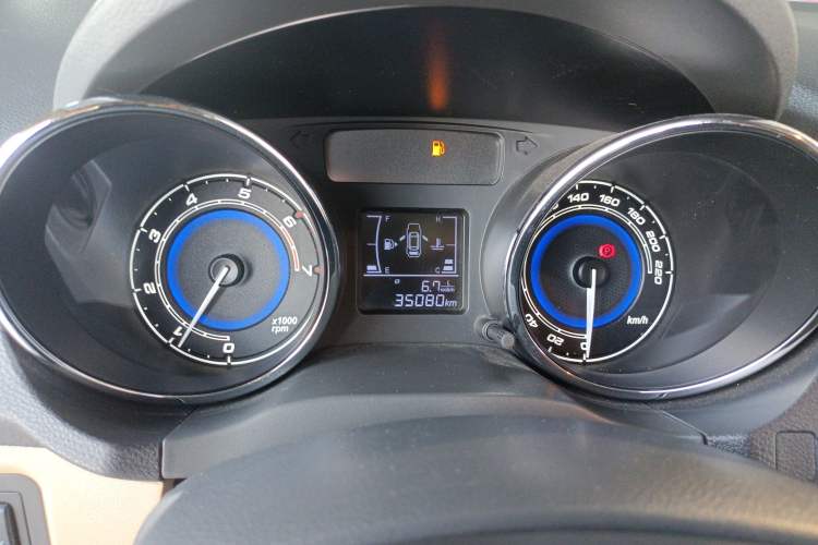Used Chery E3 2015 1.5L Manual ZhiShang Model Instrument Cluster