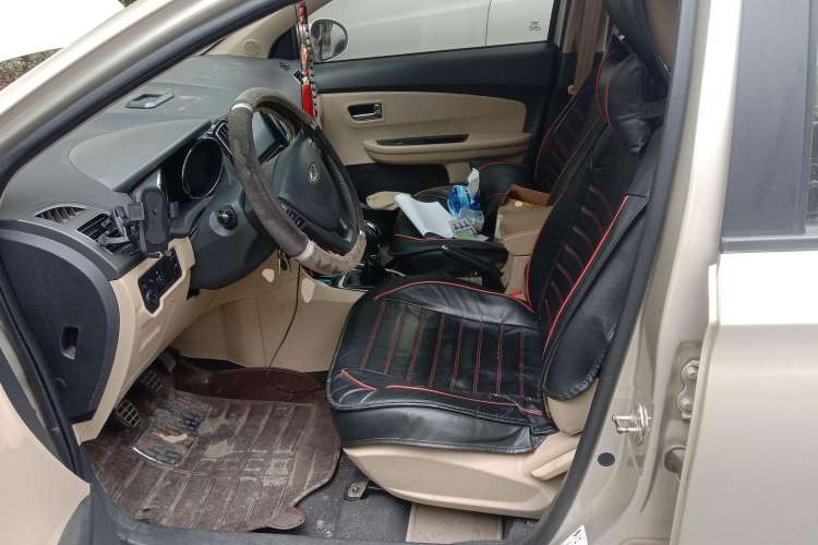 Used Chery E3 2015 1.5L Manual ZhiShang Model Left Front Seat