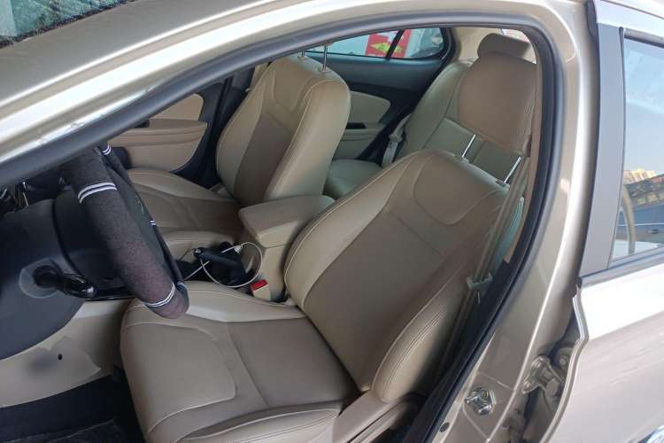 Used Chery E3 2015 1.5L Manual ZhiShang Model Left Front Seat