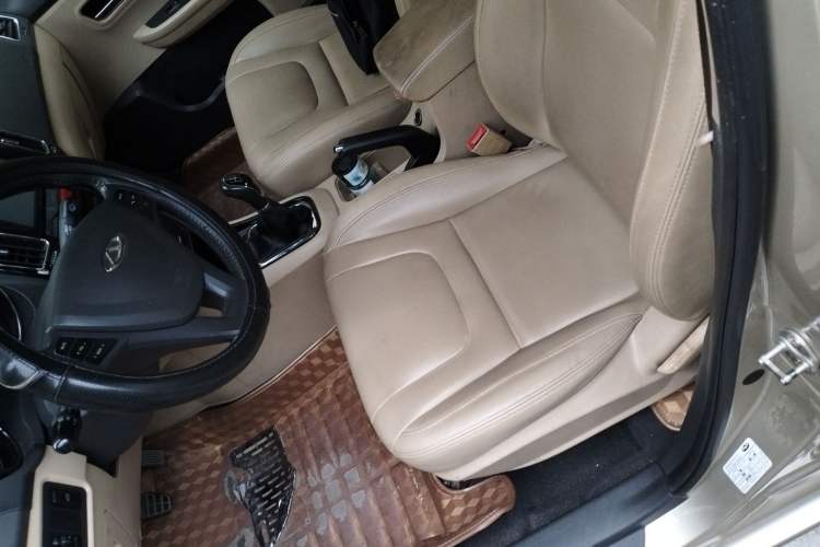 Used Chery E3 2015 1.5L Manual ZhiShang Model Left Front Seat