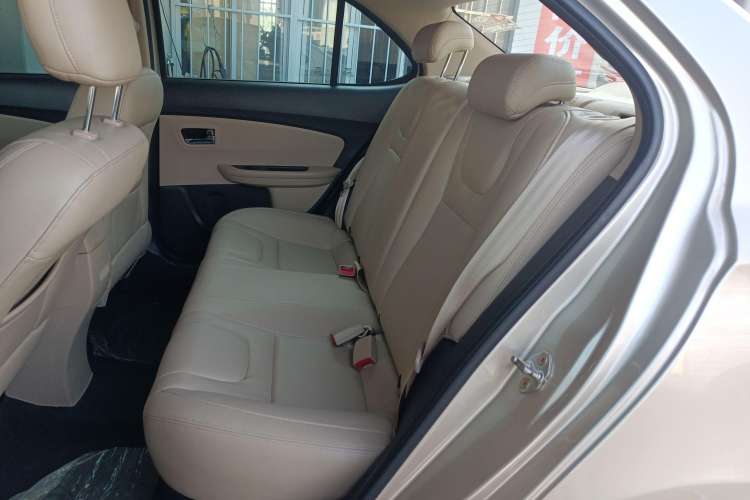 Used Chery E3 2015 1.5L Manual ZhiShang Model Left Rear Seat