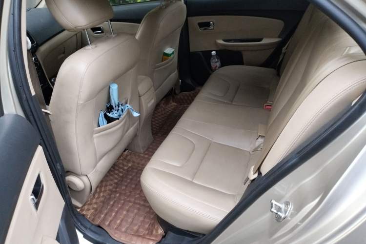 Used Chery E3 2015 1.5L Manual ZhiShang Model Left Rear Seat