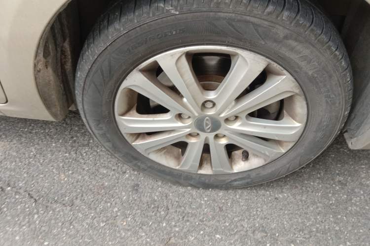 Used Chery E3 2015 1.5L Manual ZhiShang Model Right Front Wheel Hub