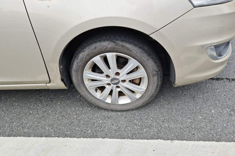 Used Chery E3 2015 1.5L Manual ZhiShang Model Right Front Wheel Hub