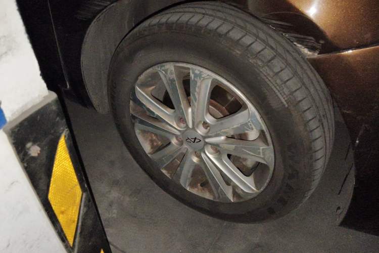 Used Chery E3 2015 1.5L Manual Sishang Edition Right Front Wheel Hub
