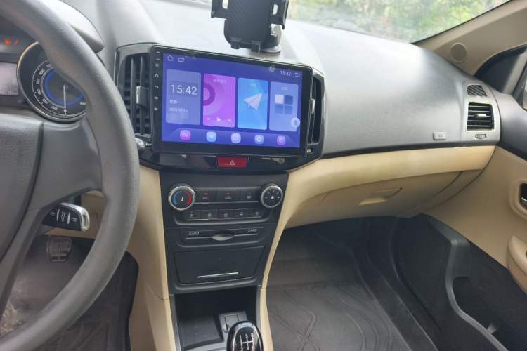 Used Chery E3 2015 1.5L Manual Qushang Edition Audio And AC Panel