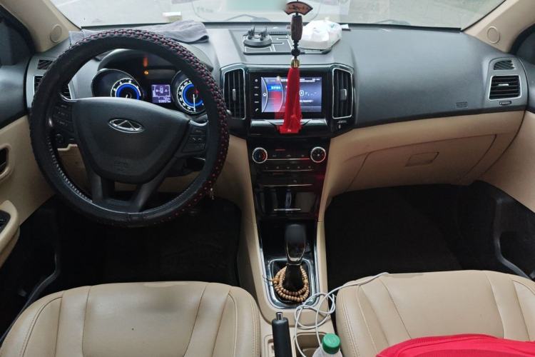 Used Chery E3 2015 1.5L Manual ZhiShang Model Center Console