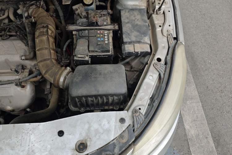 Used Chery E3 2015 1.5L Manual ZhiShang Model Engine Bay Left