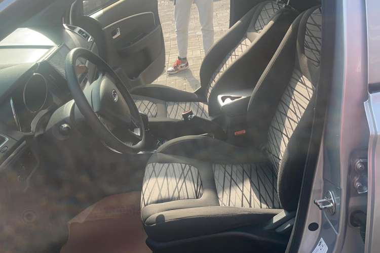 Used Chery E3 2015 1.5L Manual Qushang Edition Left Front Seat