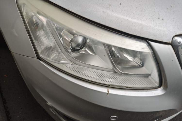 Used Chery E3 2015 1.5L Manual ZhiShang Model Right Front Headlight