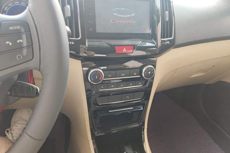 Used Chery E3 2015 1.5L Manual ZhiShang Model Audio And AC Panel
