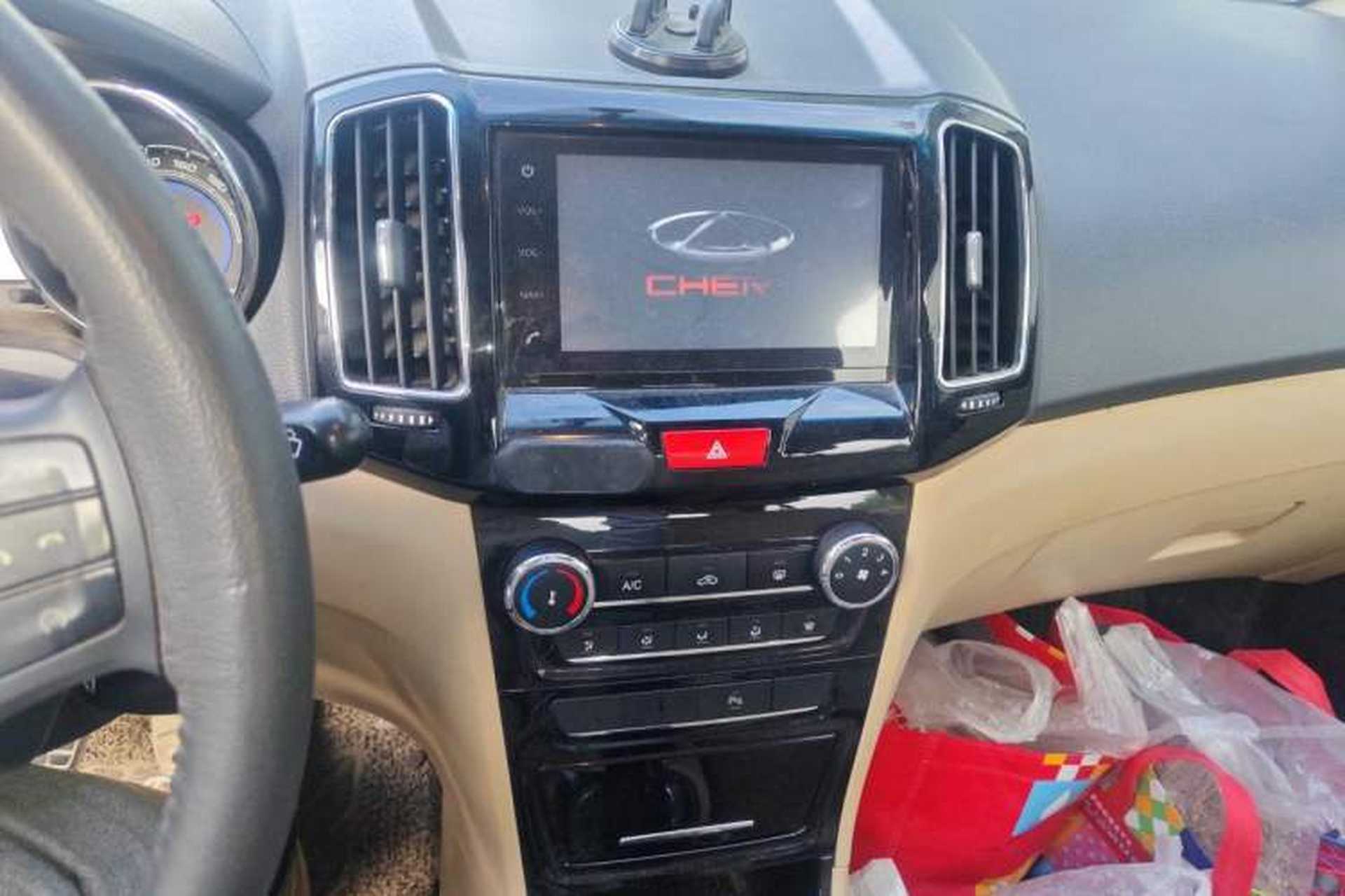 Used Chery E3 2015 1.5L Manual ZhiShang Model Audio And AC Panel