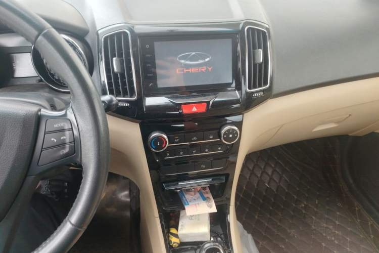 Used Chery E3 2015 1.5L Manual Sishang Edition Audio And AC Panel