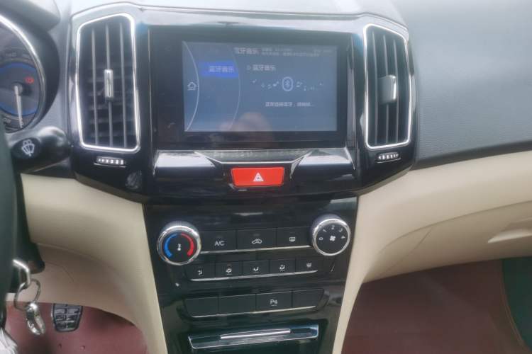 Used Chery E3 2015 1.5L Manual Sishang Edition Audio And AC Panel