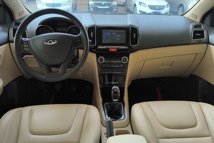 Used Chery E3 2015 1.5L Manual ZhiShang Model Center Console
