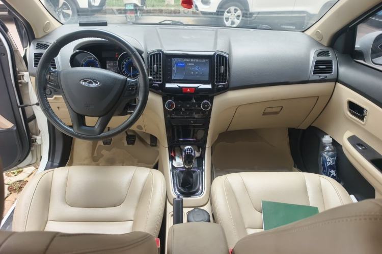 Used Chery E3 2015 1.5L Manual ZhiShang Model Center Console