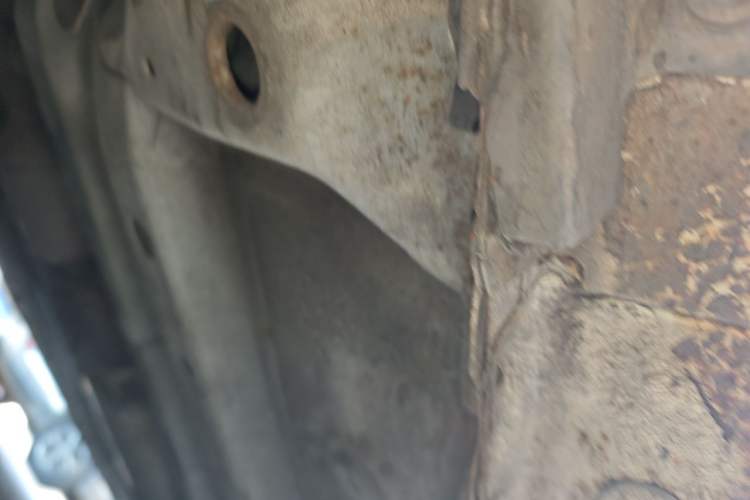Used Chery E3 2015 1.5L Manual Fashion Model Chassis Front Left