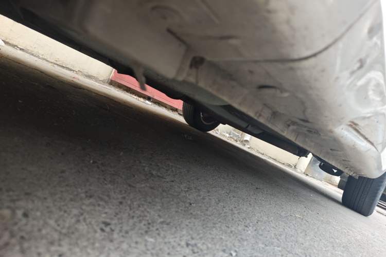 Used Chery E3 2015 1.5L Manual Fashion Model Chassis Front Left