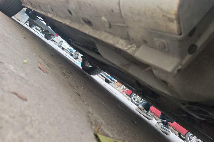 Used Chery E3 2015 1.5L Manual Fashion Model Chassis Front Right