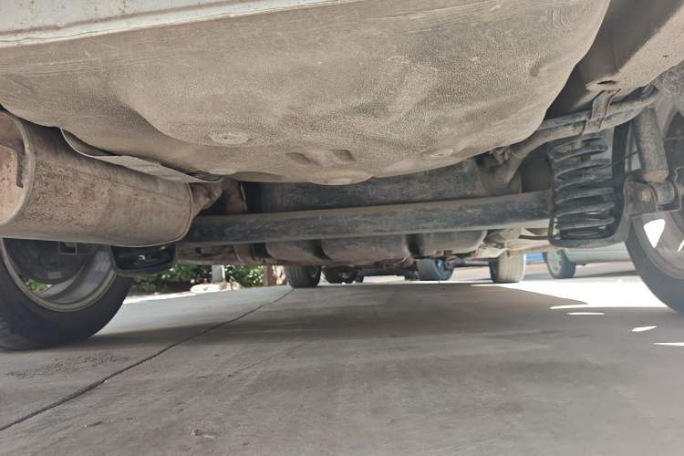 Used Chery E3 2015 1.5L Manual ZhiShang Model Chassis Rear