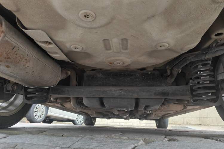 Used Chery E3 2015 1.5L Manual ZhiShang Model Chassis Rear