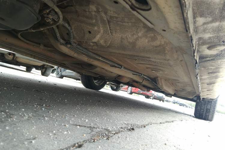Used Chery E3 2015 1.5L Manual Fashion Model Chassis Rear Right