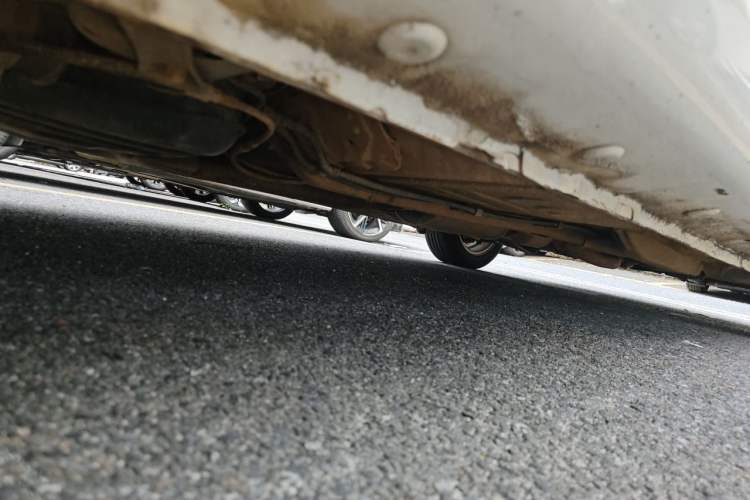 Used Chery E3 2015 1.5L Manual Fashion Model Chassis Rear Right
