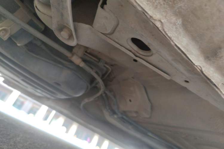 Used Chery E3 2015 1.5L Manual Fashion Model Chassis Rear Right