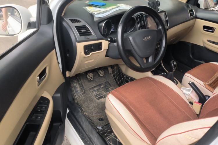 Used Chery E3 2015 1.5L Manual Fashion Model Driver Seat