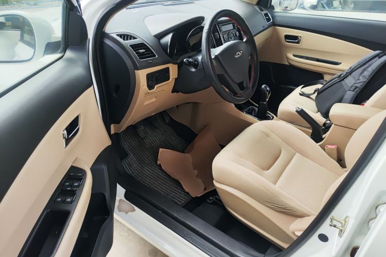 Used Chery E3 2015 1.5L Manual Fashion Model Driver Seat