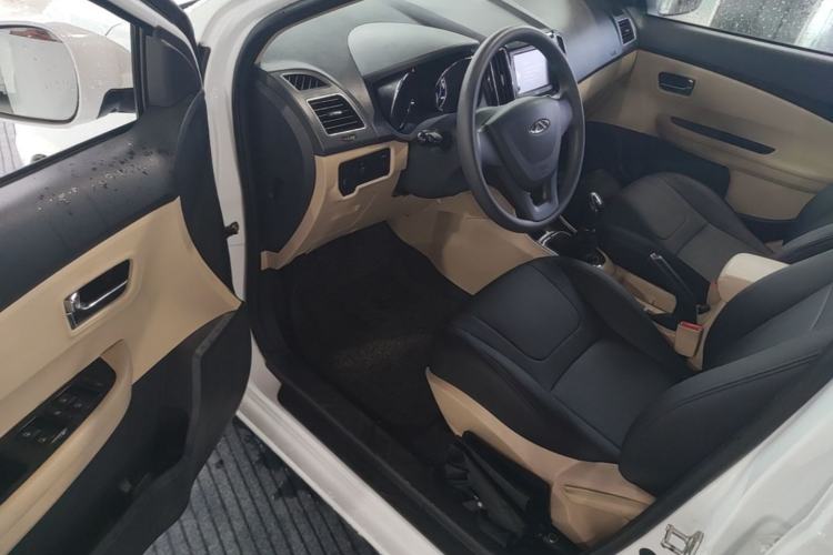 Used Chery E3 2015 1.5L Manual Fashion Model Driver Seat