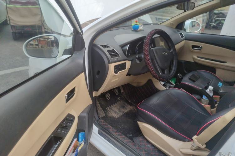 Used Chery E3 2015 1.5L Manual Fashion Model Driver Seat