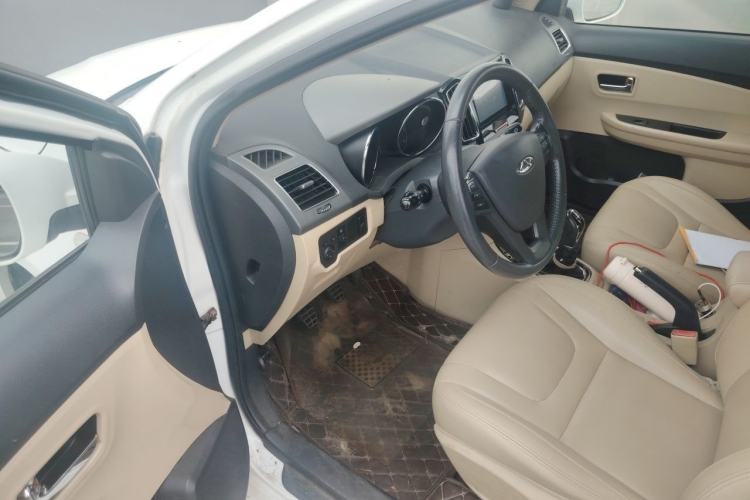 Used Chery E3 2015 1.5L Manual Sishang Edition Driver Seat