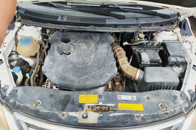 Used Chery E3 2015 1.5L Manual Fashion Model Engine Bay