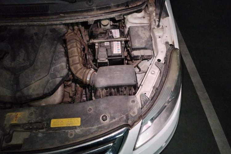 Used Chery E3 2015 1.5L Manual ZhiShang Model Engine Bay Left