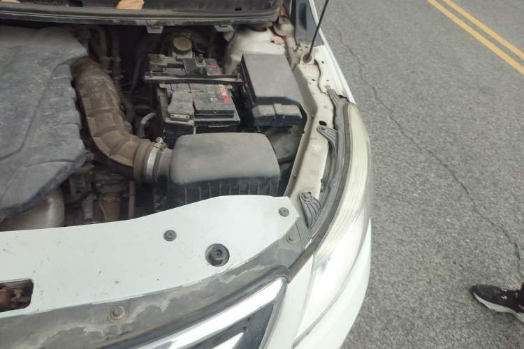 Used Chery E3 2015 1.5L Manual ZhiShang Model Engine Bay Left