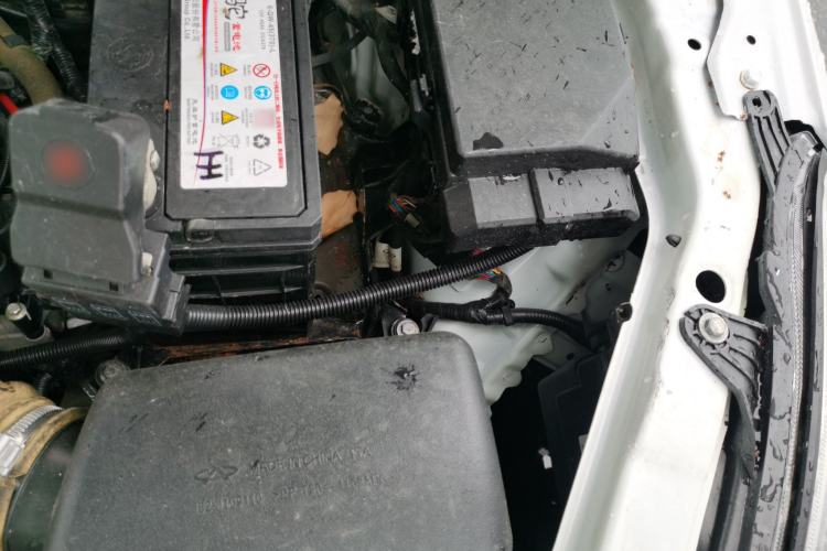 Used Chery E3 2015 1.5L Manual Sishang Edition Engine Bay Left