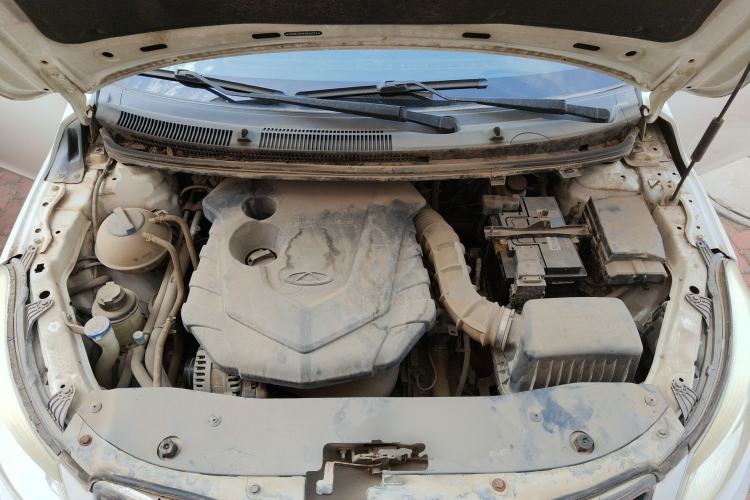 Used Chery E3 2015 1.5L Manual Fashion Model Engine Bay