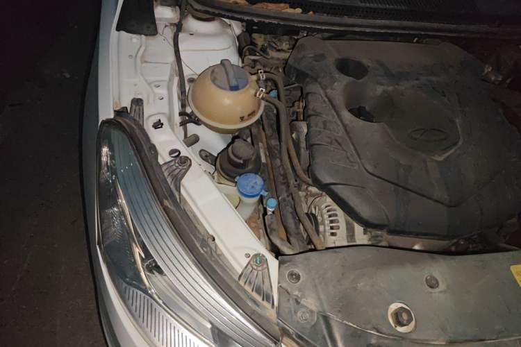 Used Chery E3 2015 1.5L Manual ZhiShang Model Engine Bay Right