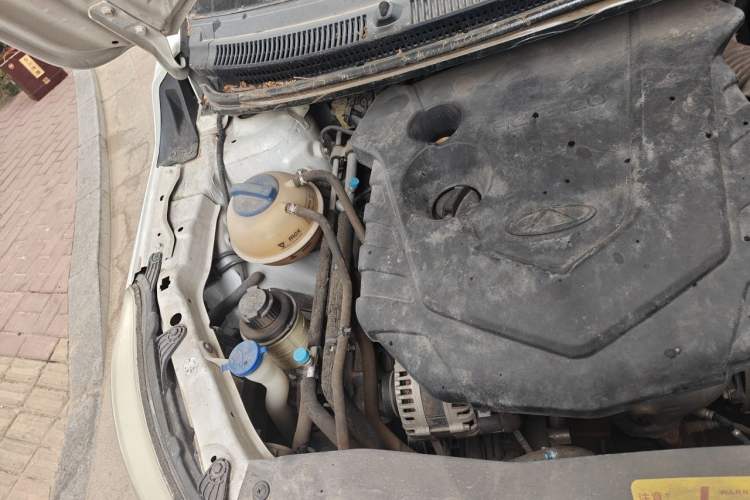 Used Chery E3 2015 1.5L Manual ZhiShang Model Engine Bay Right
