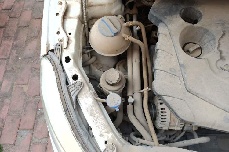 Used Chery E3 2015 1.5L Manual Fashion Model Engine Bay Right