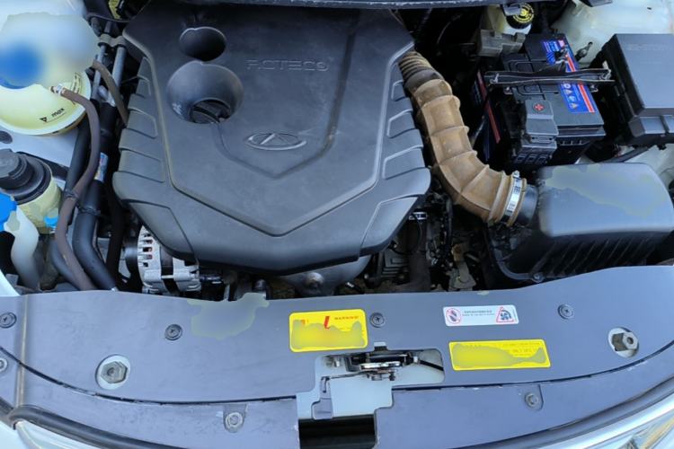 Used Chery E3 2015 1.5L Manual Fashion Model Engine Bay