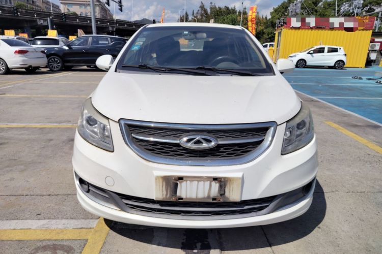 Used Chery E3 2015 1.5L Manual Fashion Model Exterior 1
