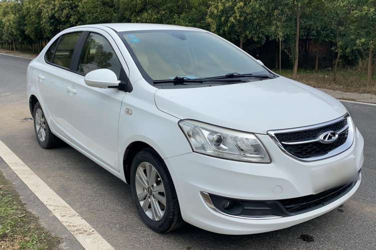 Used Chery E3 2015 1.5L Manual Fashion Model Front Right 45 Deg